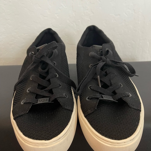 UGG Black Casual Sneakers with White Soles - Picture 1 of 6